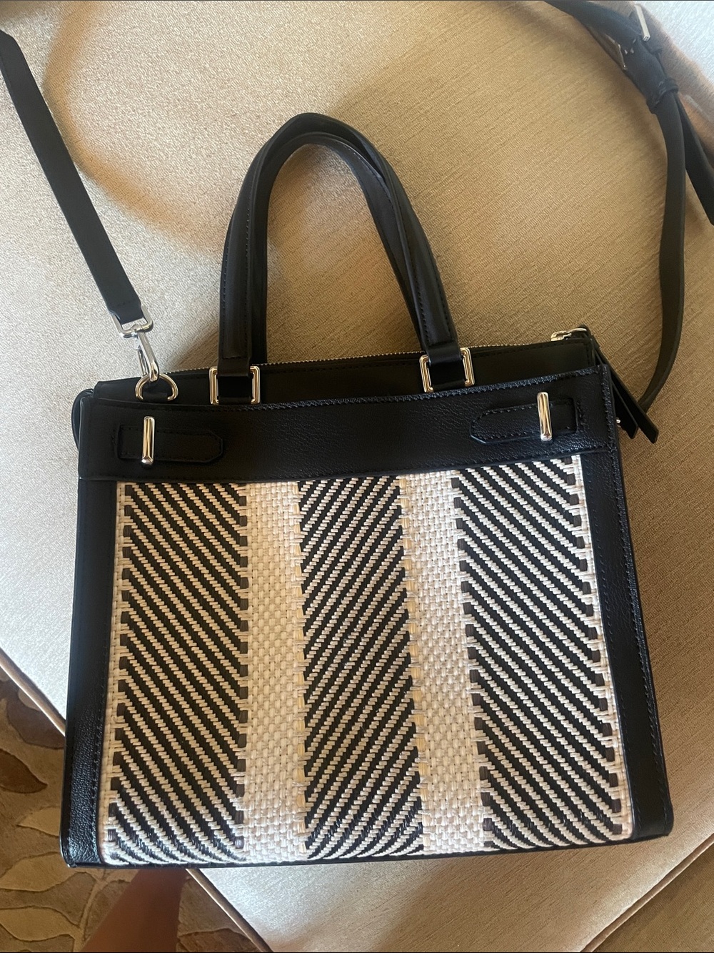 Calvin Klein Raffia Roxy Tote - Picture 3 of 4